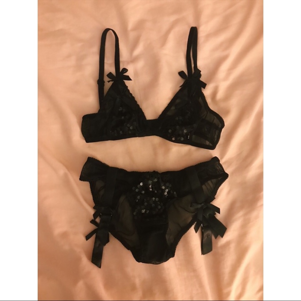 ♡ Leg Avenue Pin-Up Lingerie ♡